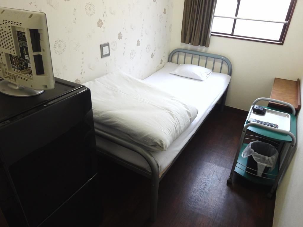 Economy Hotel Hoteiya Tōkyō Extérieur photo